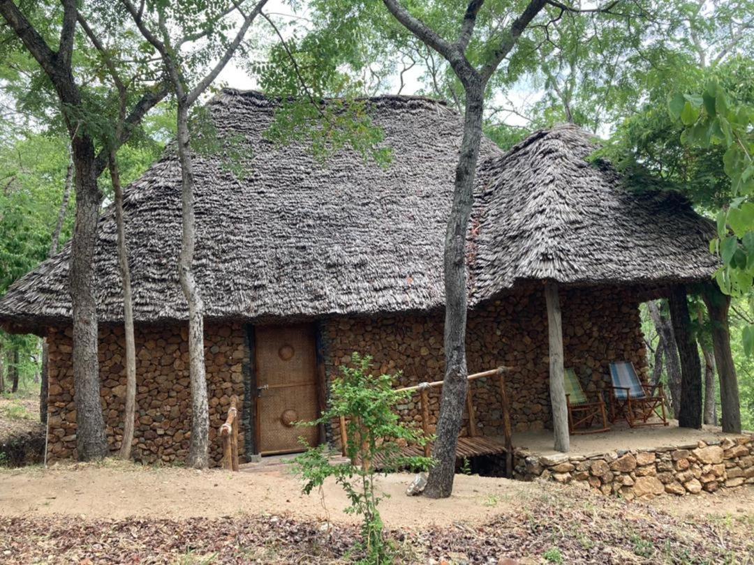 فندق Lemara Eco Camp Kisaki المظهر الخارجي الصورة